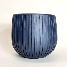 Load image into Gallery viewer, Handmade Ceramic Pot Mira