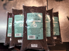 Load image into Gallery viewer, Premium Houseplant  Potting Mix 2L
